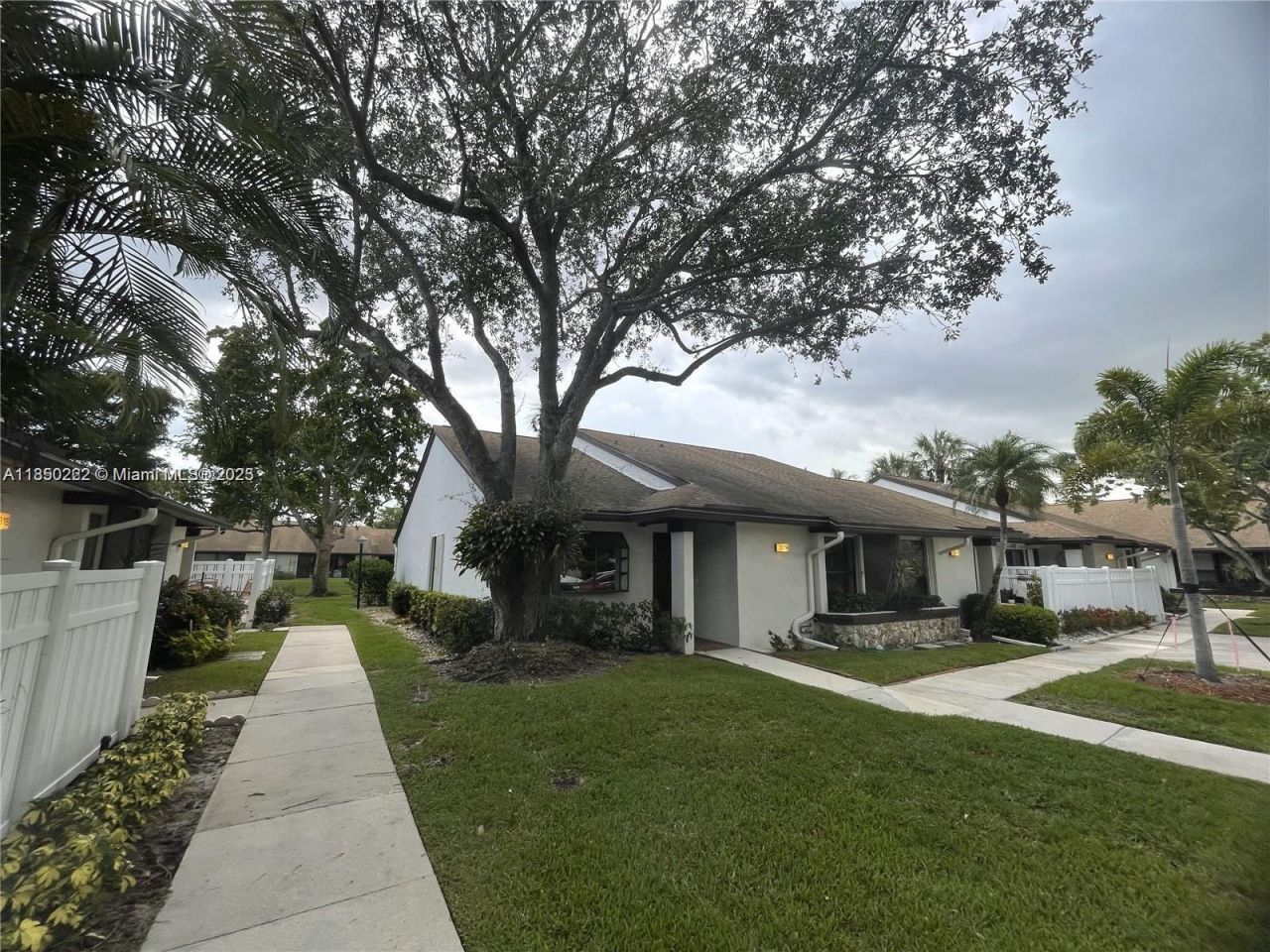3314 S Carambola Cir S, Unit 2523, Coconut Creek, FL 33066 Photo