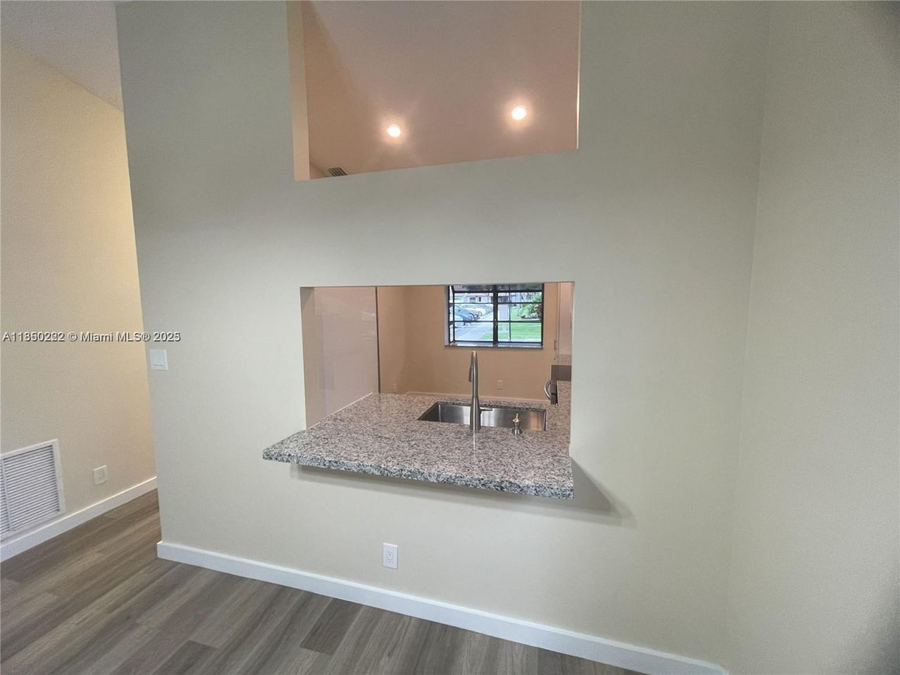 3314 S Carambola Cir S, Unit 2523, Coconut Creek, FL 33066 Photo