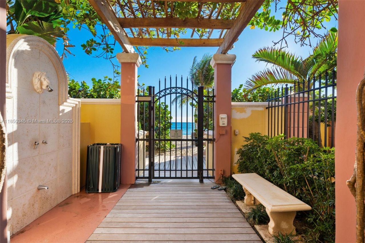 2100 N Ocean Blvd, Unit 18D, Fort Lauderdale, FL 33305 Photo