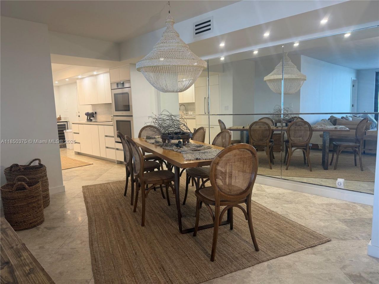 1111 Crandon Blvd, Unit A404, Key Biscayne, FL 33149 Photo