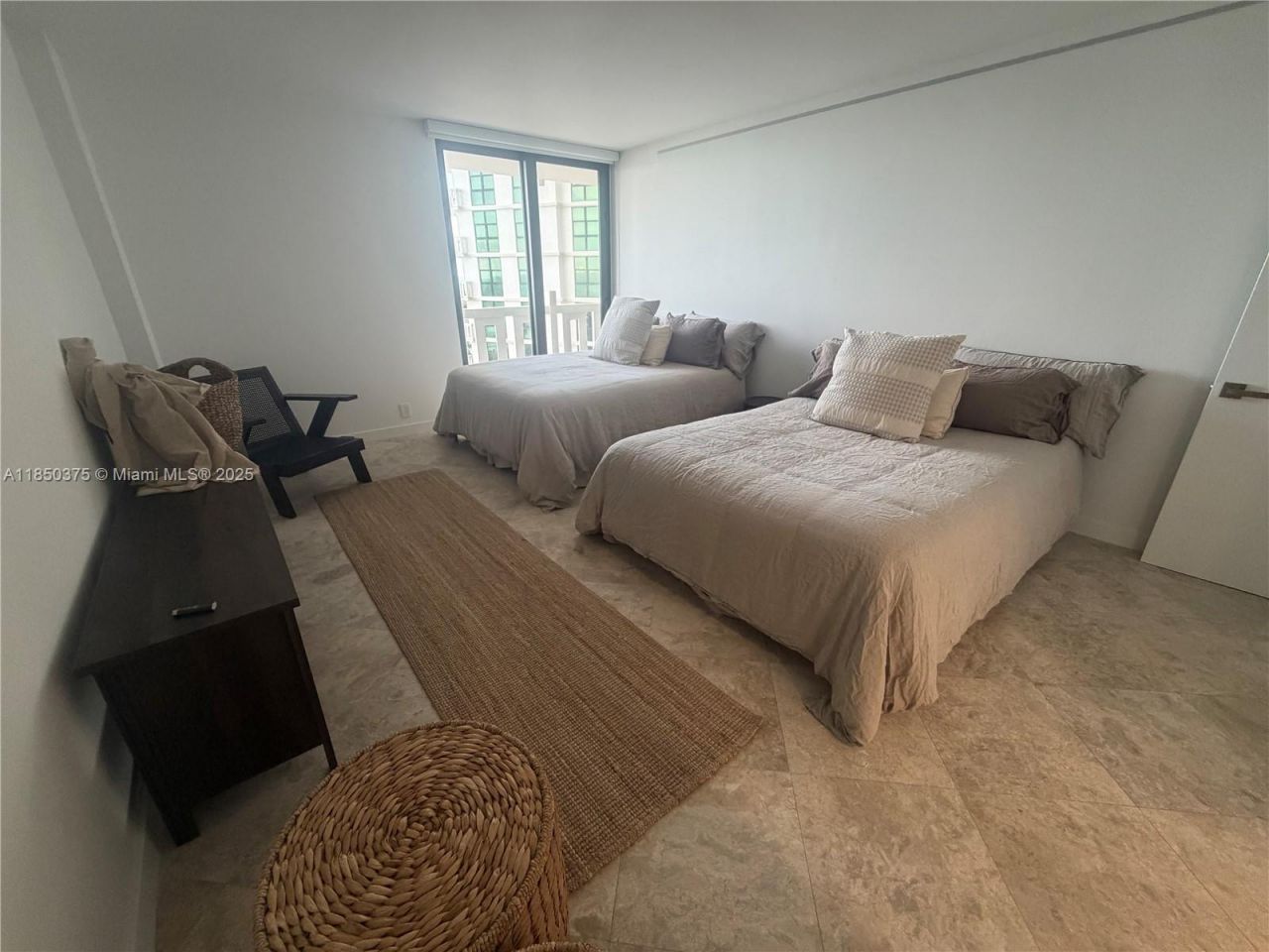 1111 Crandon Blvd, Unit A404, Key Biscayne, FL 33149 Photo