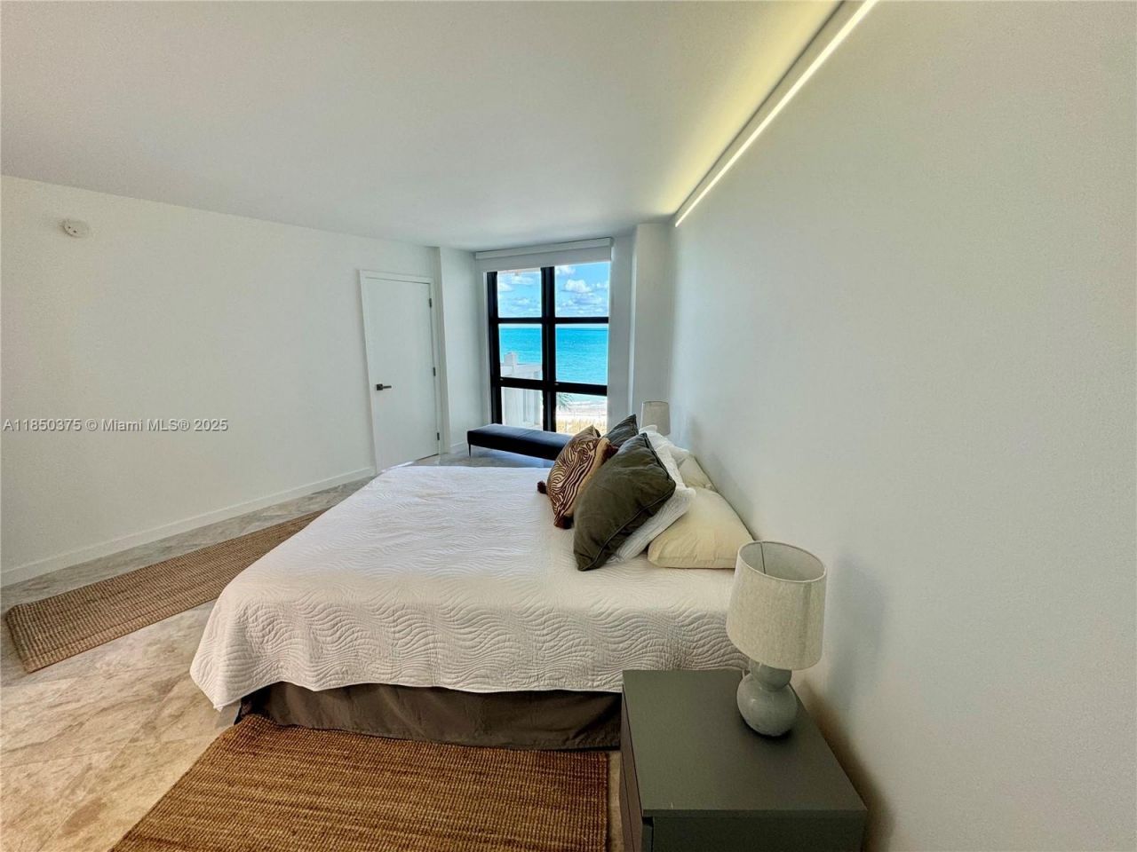 1111 Crandon Blvd, Unit A404, Key Biscayne, FL 33149 Photo