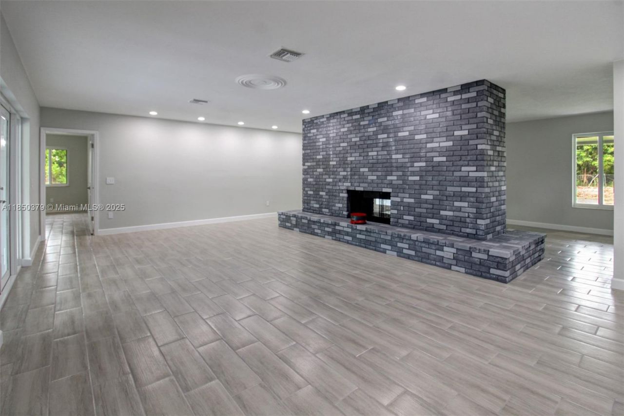 14450 SW 188th St, Miami, FL 33177 Photo