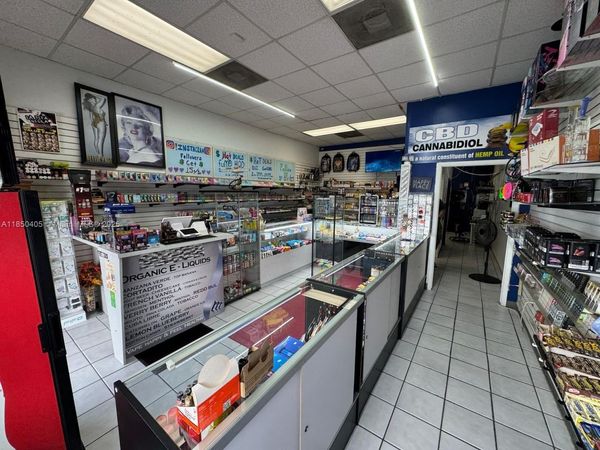 Smoke Shop for Sale Prime Doral Location, Doral, FL 33172