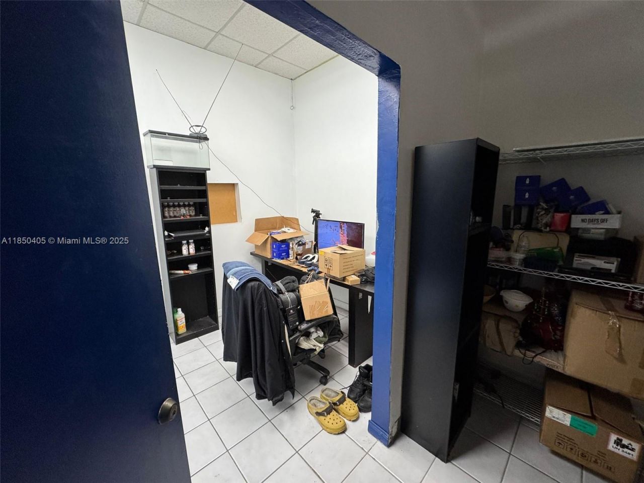 Smoke Shop For Sale Prime Doral Location, Doral, FL 33172 Photo