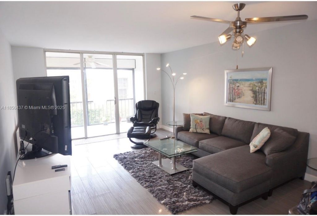 777 S Federal Hwy, Unit 308D, Pompano Beach, FL 33062 Photo