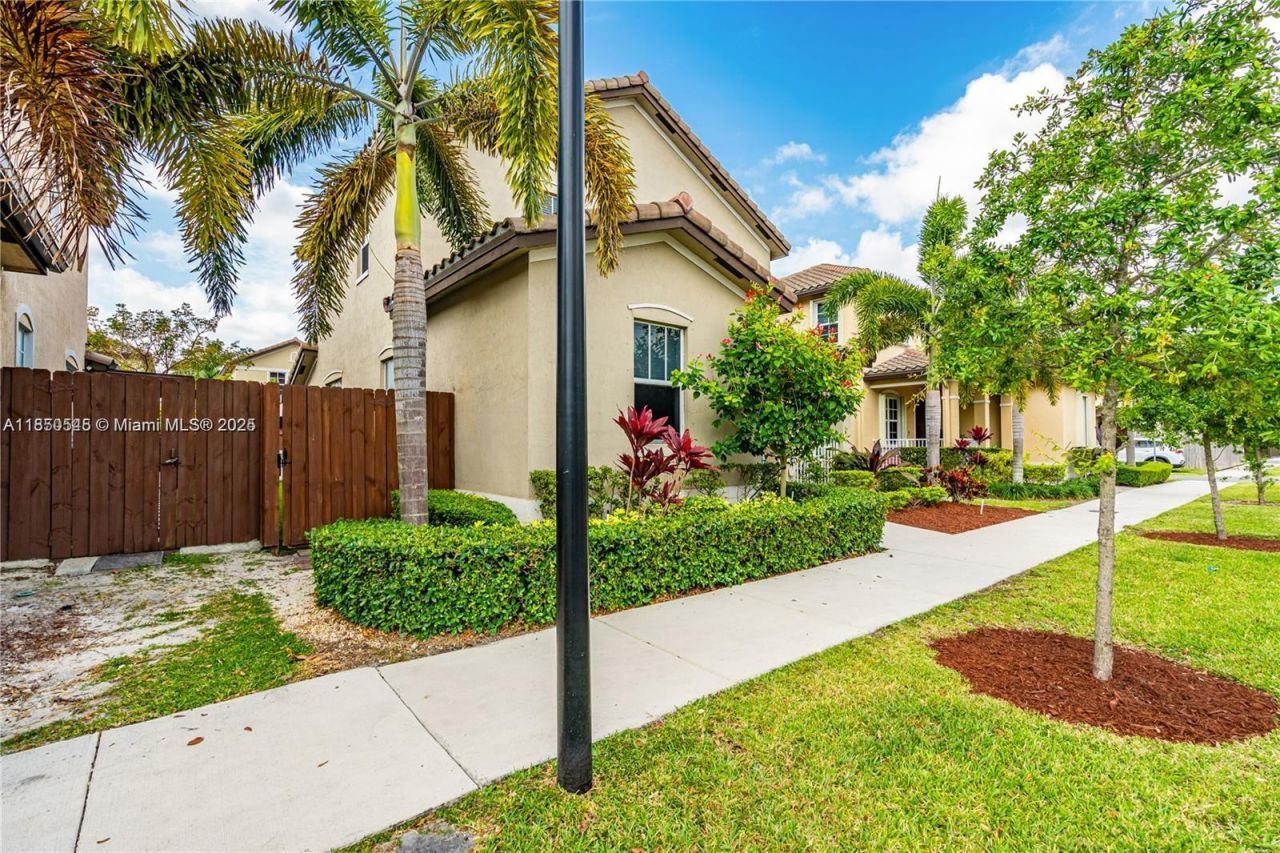 11732 SW 243rd St, Homestead, FL 33032 Photo