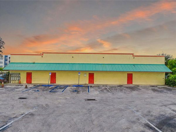 27330 S Dixie Hwy, Homestead, FL 33032