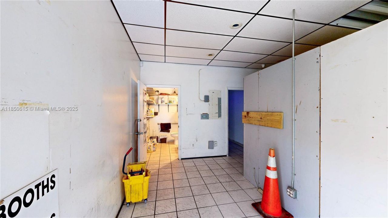 27330 S Dixie Hwy, Homestead, FL 33032 Photo