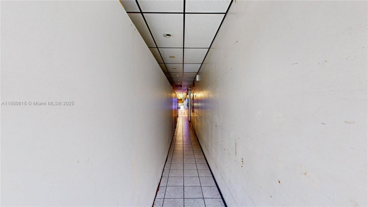 27330 S Dixie Hwy, Homestead, FL 33032 Photo