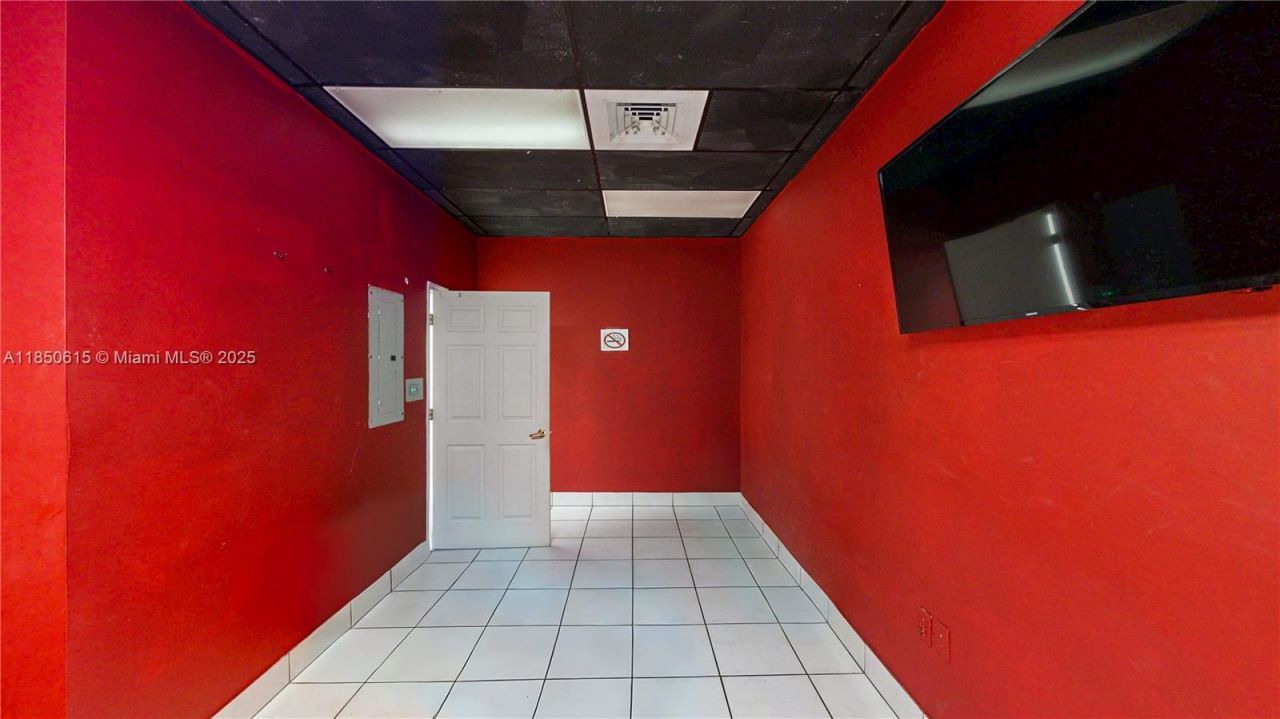 27330 S Dixie Hwy, Homestead, FL 33032 Photo