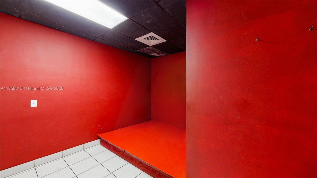 27330 S Dixie Hwy, Homestead, FL 33032 Photo