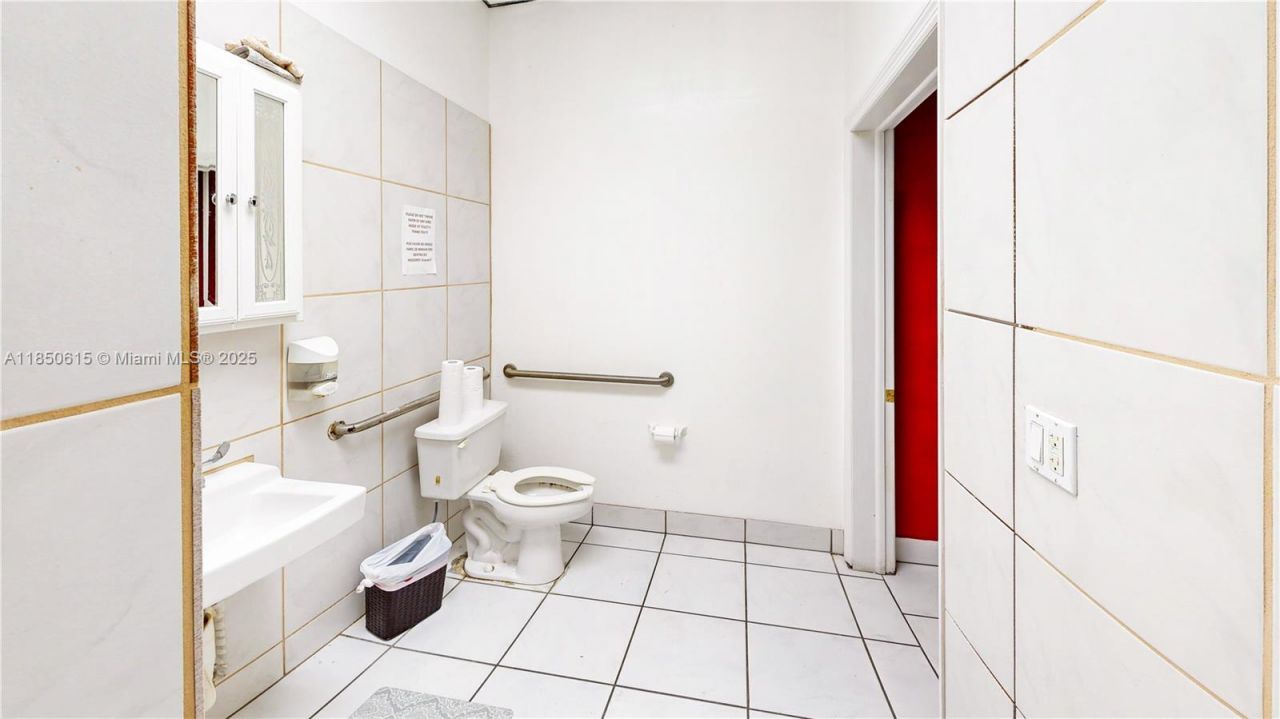 27330 S Dixie Hwy, Homestead, FL 33032 Photo