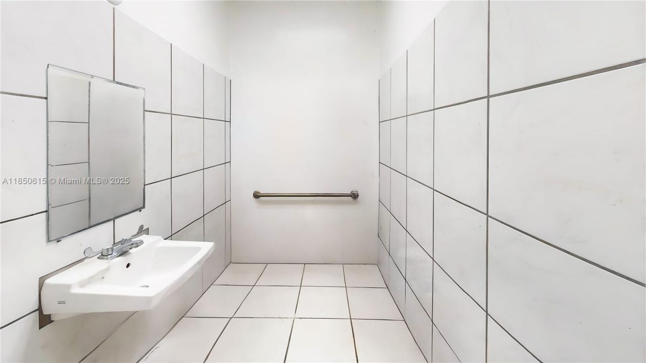 27330 S Dixie Hwy, Homestead, FL 33032 Photo