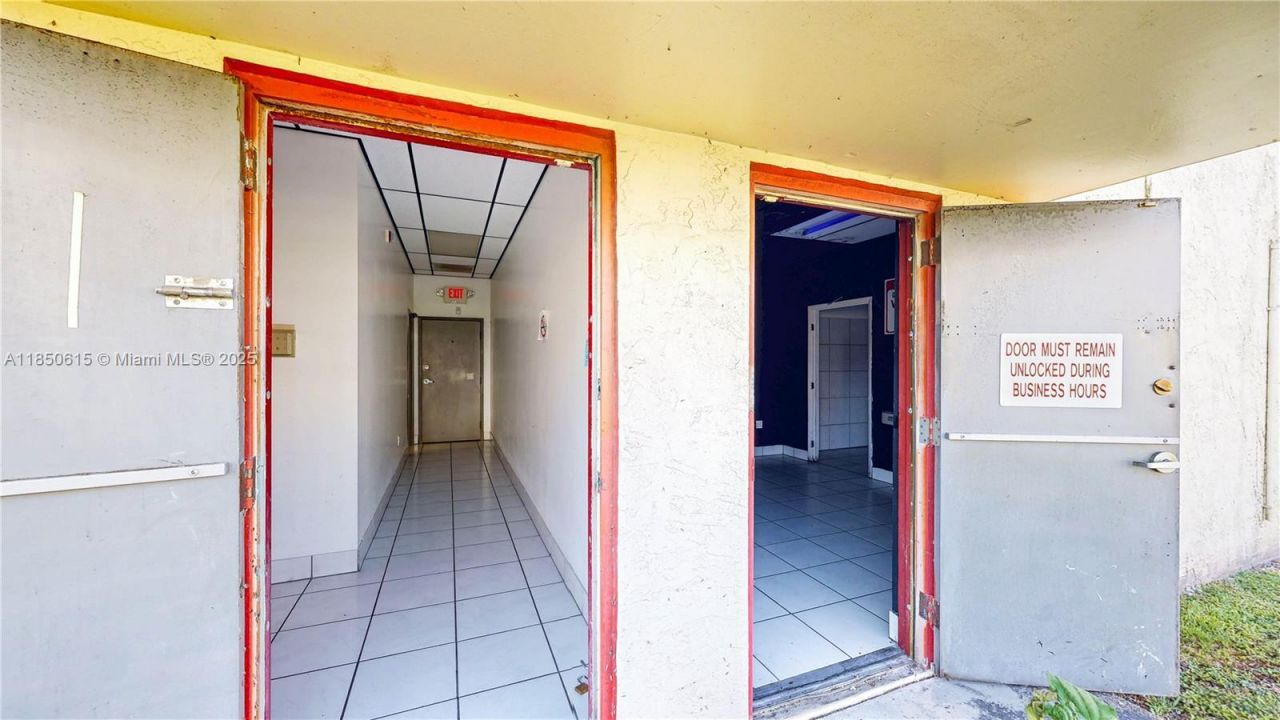 27330 S Dixie Hwy, Homestead, FL 33032 Photo