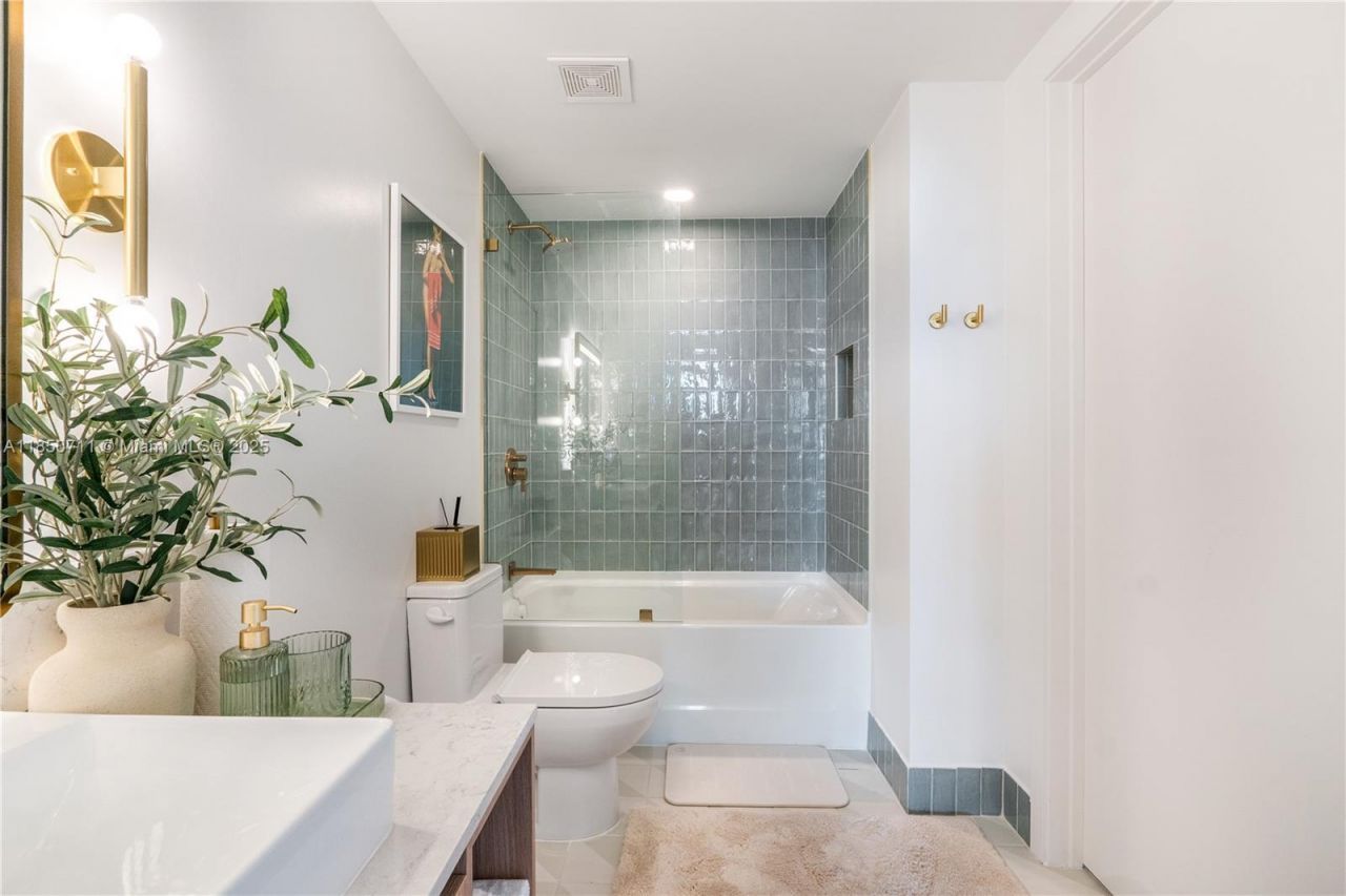 601 NE 1 Ave, Unit 3604, Miami, FL 33132 Photo