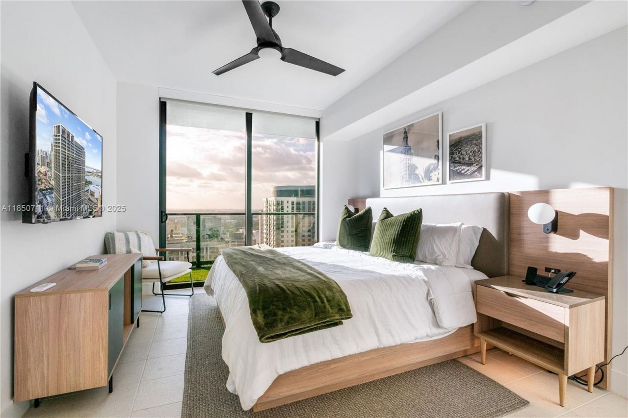 601 NE 1 Ave, Unit 3604, Miami, FL 33132 Photo