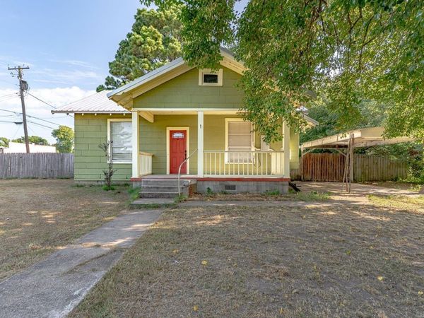 700 2nd St Street, Lake City, AR 72437