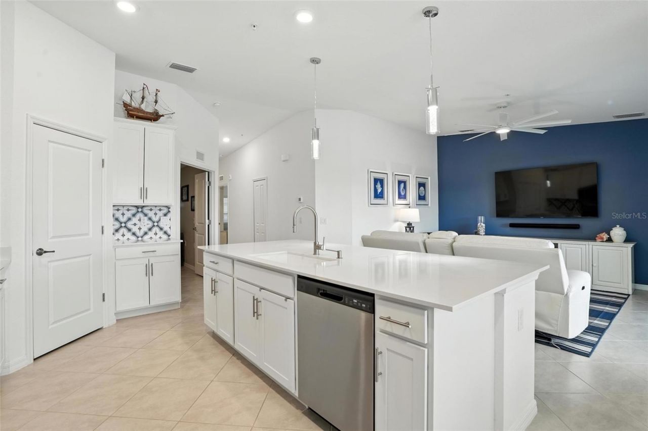 14194 Heritage Landing Boulevard, Unit 623, Punta Gorda, FL 33955 Photo