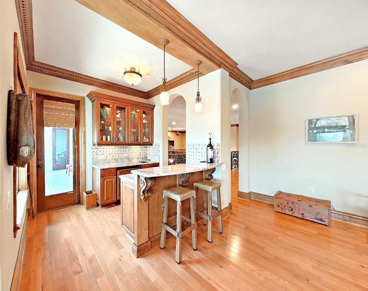 1097 Eden Isle Drive Ne, Saint Petersburg, FL 33704 Photo