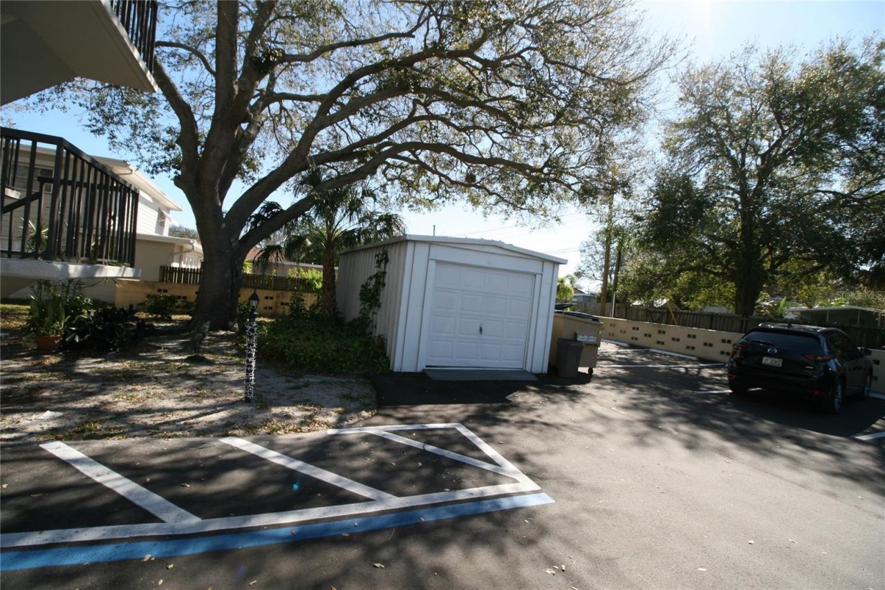 1185 58th Street N, Saint Petersburg, FL 33710 Photo