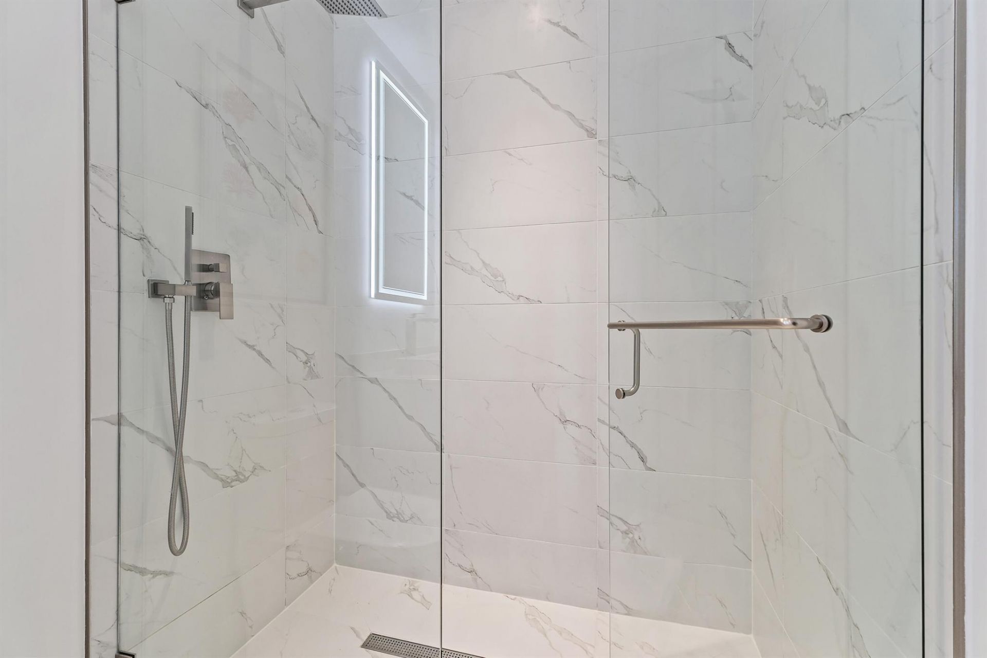 3100 N Ocean Drive, Unit H-1710, Singer Island, FL 33404 Photo