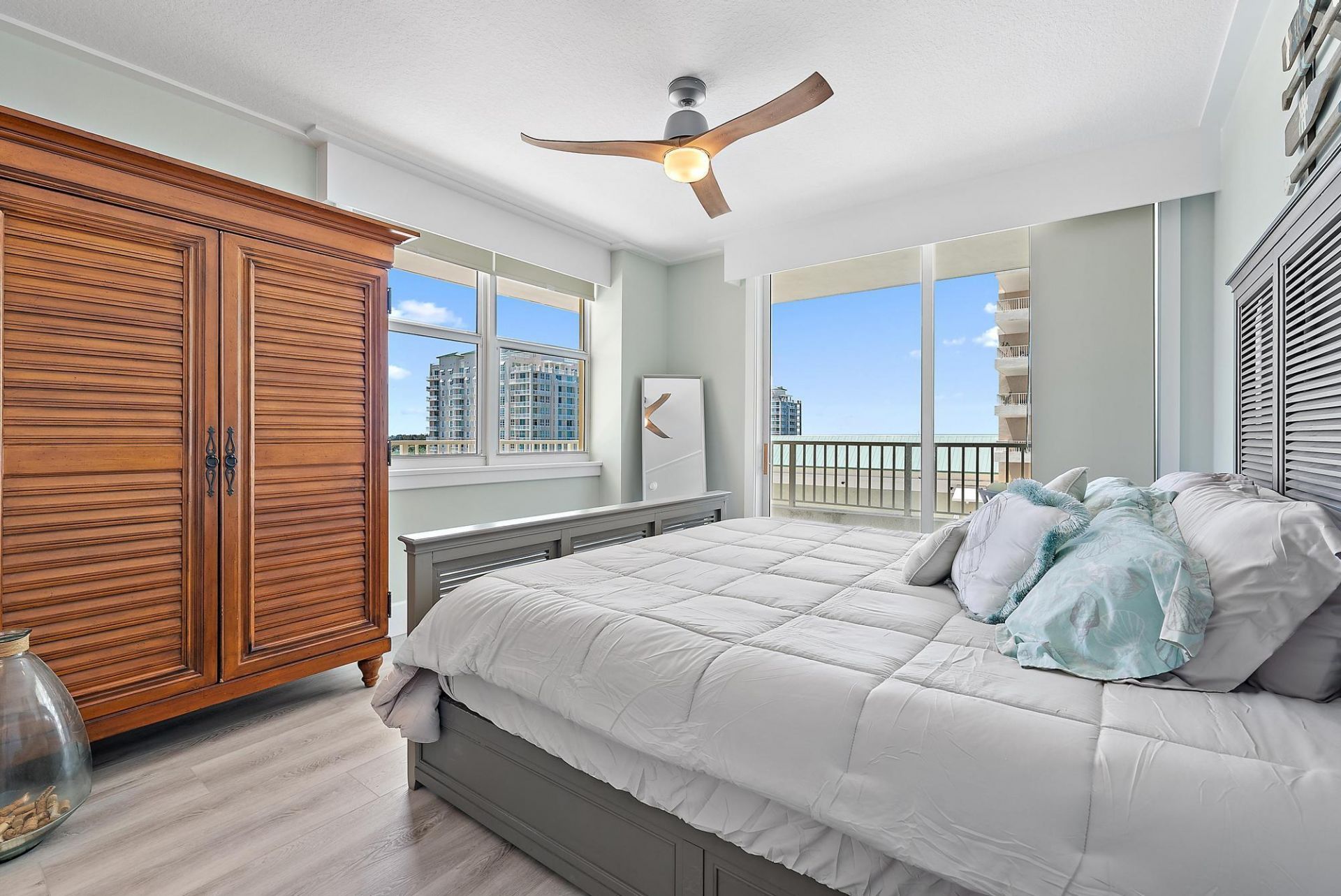 625 Casa Loma Boulevard, Unit 909, Boynton Beach, FL 33435 Photo