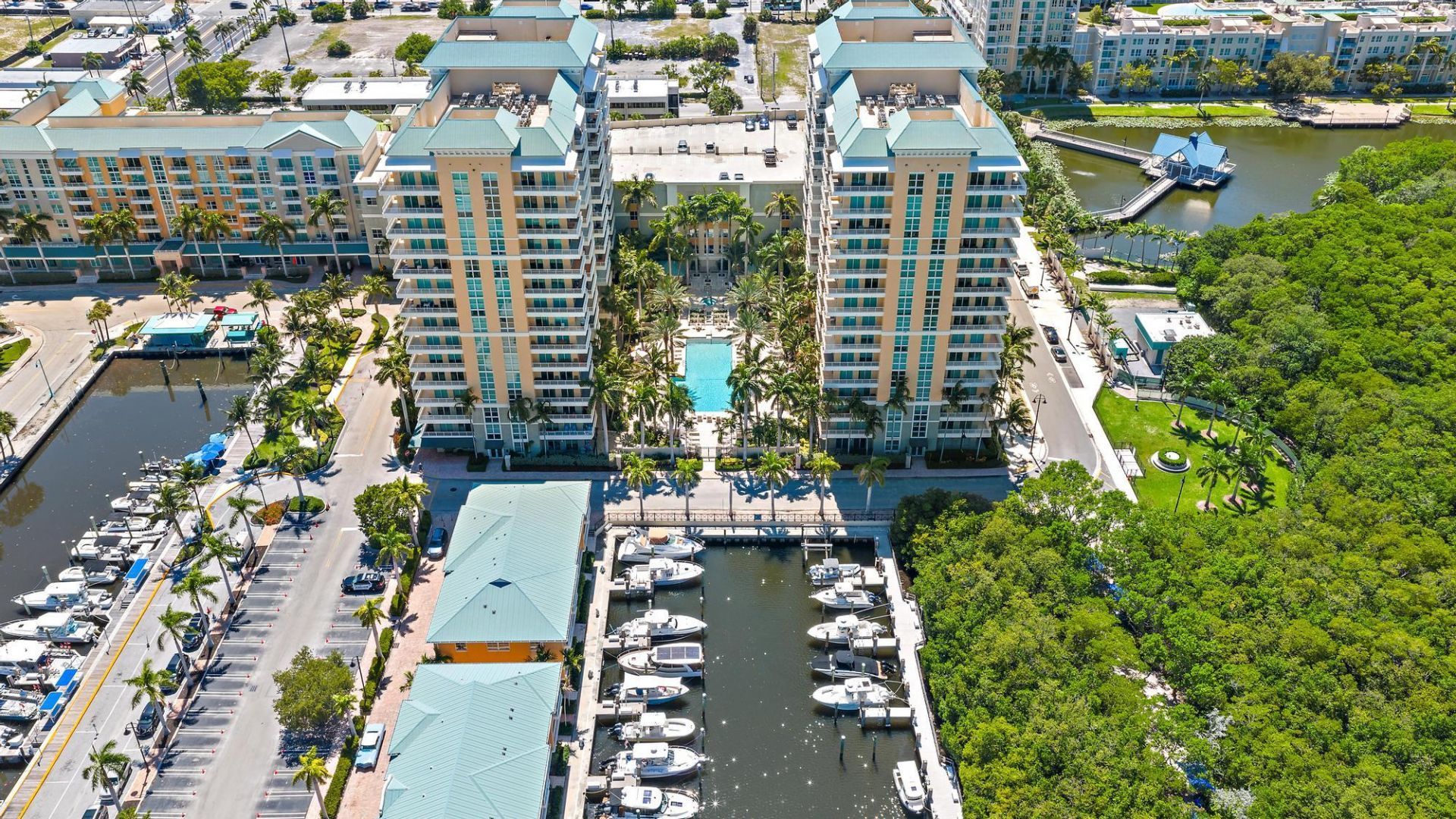 625 Casa Loma Boulevard, Unit 909, Boynton Beach, FL 33435 Photo