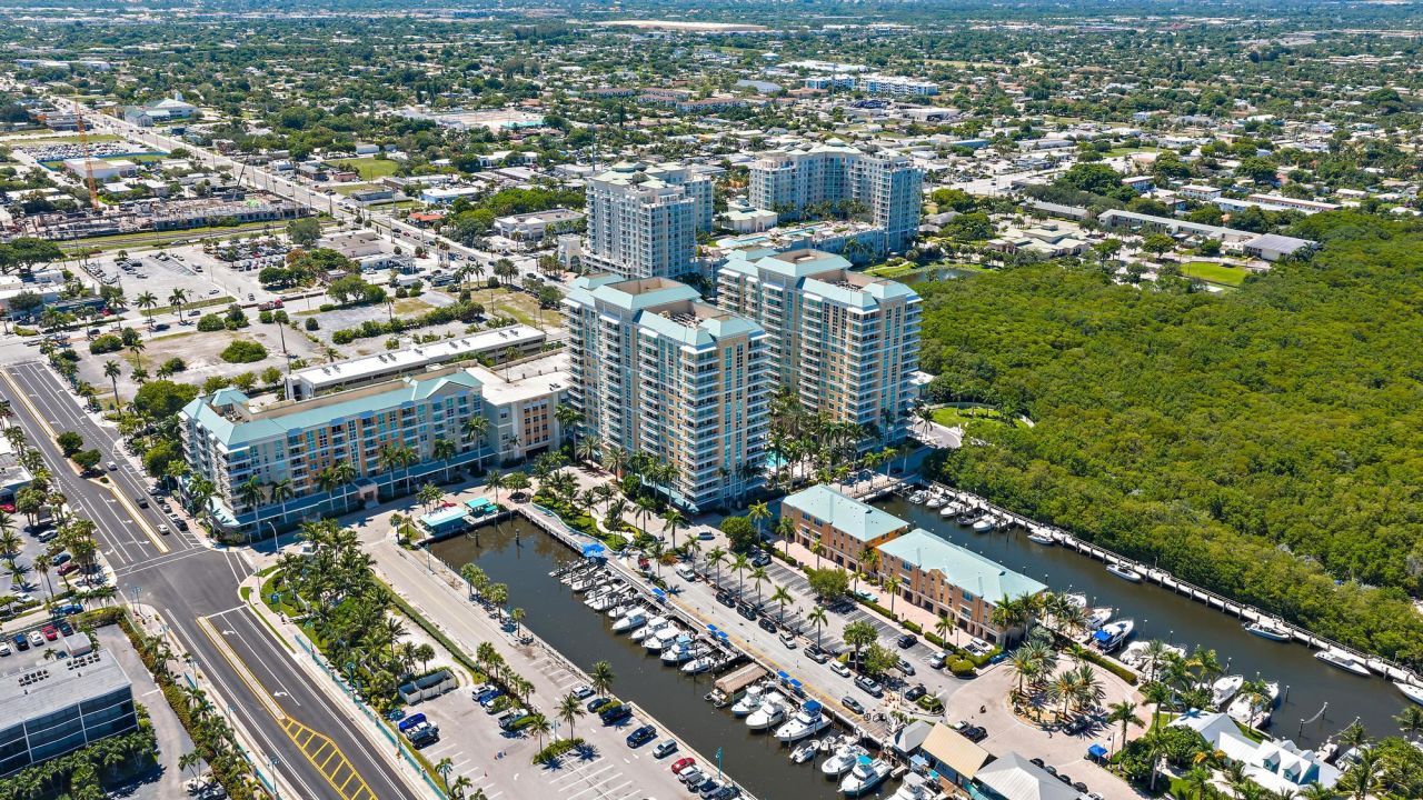 625 Casa Loma Boulevard, Unit 909, Boynton Beach, FL 33435 Photo