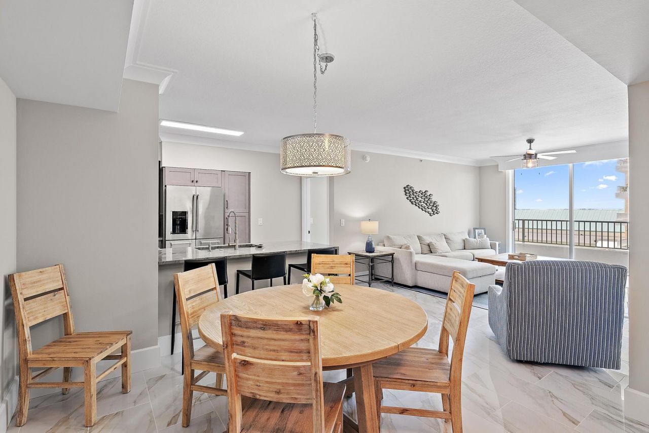 625 Casa Loma Boulevard, Unit 909, Boynton Beach, FL 33435 Photo