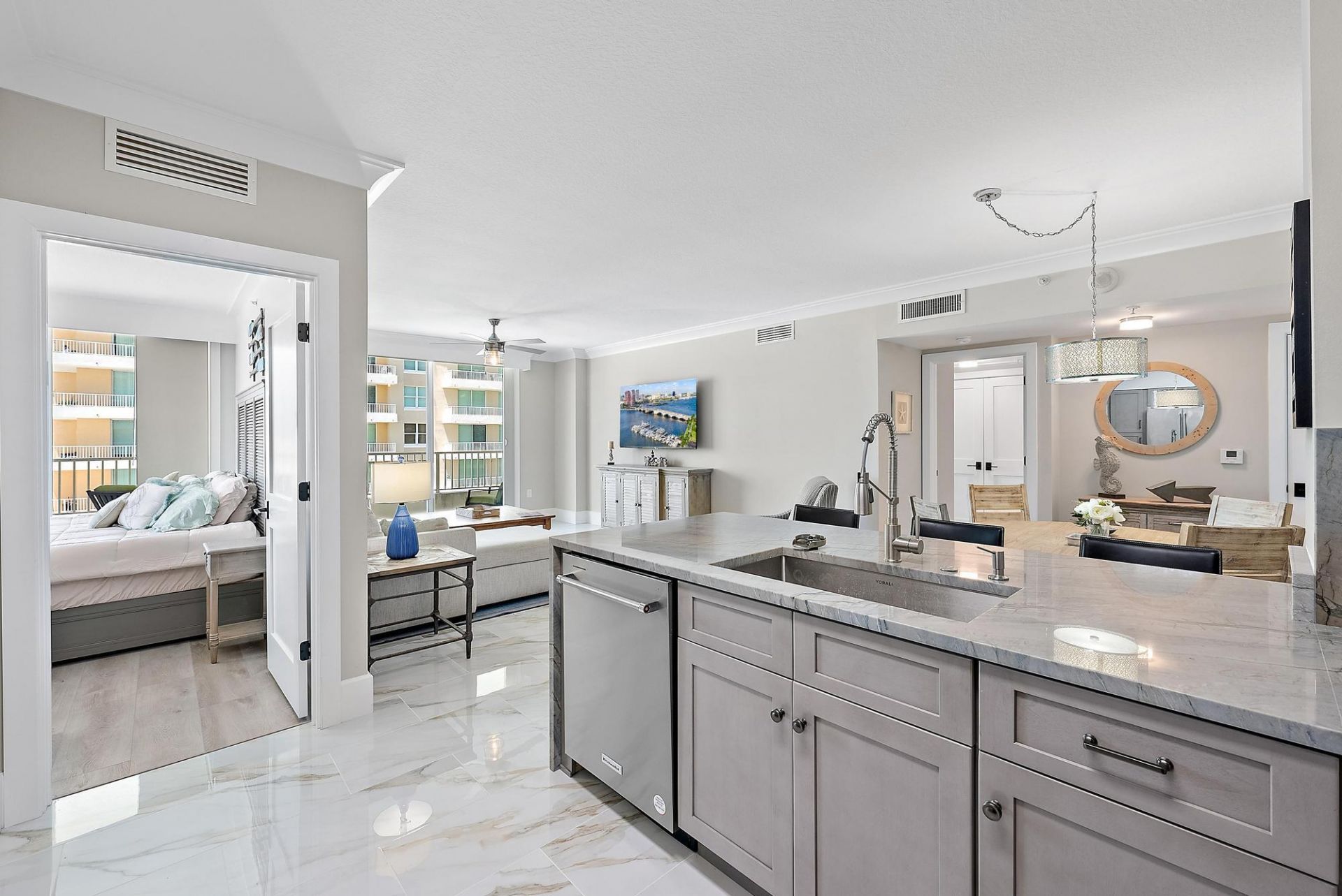 625 Casa Loma Boulevard, Unit 909, Boynton Beach, FL 33435 Photo