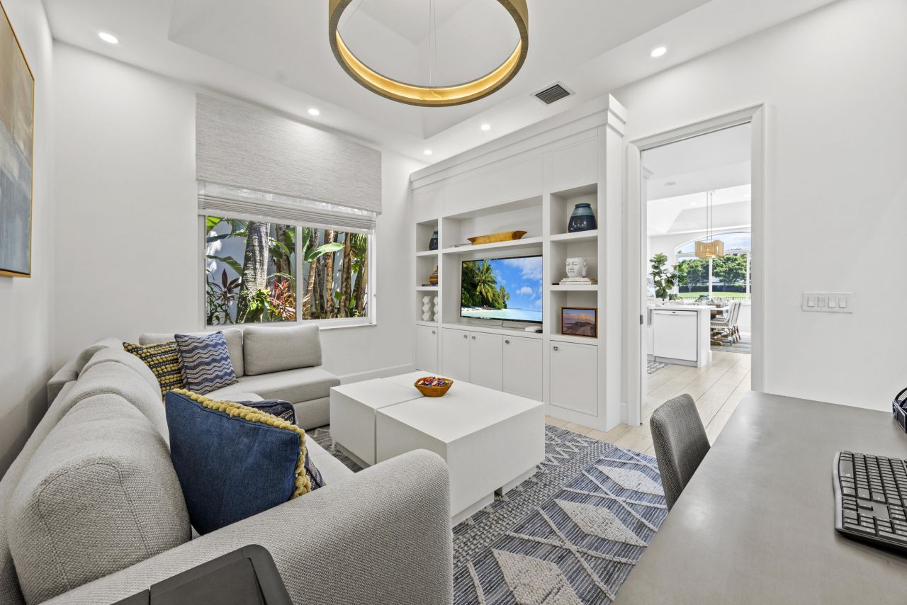 118 N Village Way, Jupiter, FL 33458 Photo