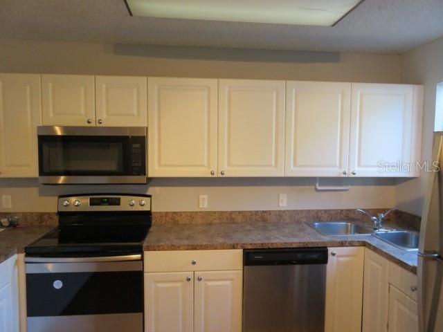 6033 34th Street W, Unit 111, Bradenton, FL 34210 Photo