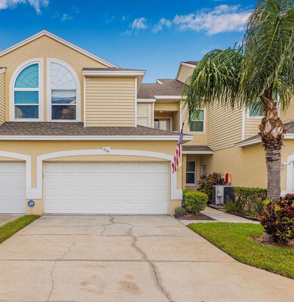1050 Starkey Road, Unit 604, Largo, FL 33771 Main Photo