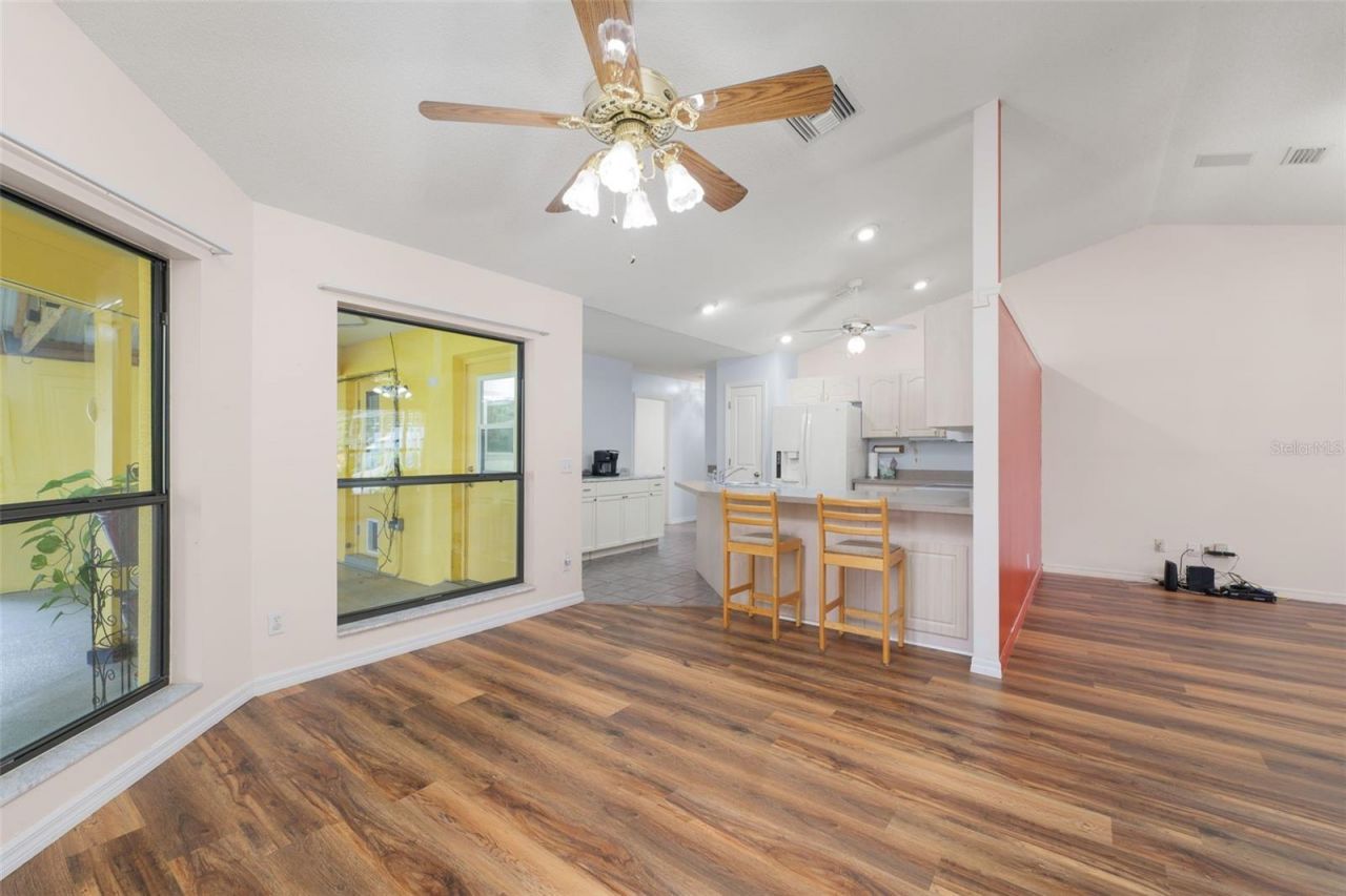 1251 Cr 436, Lake Panasoffkee, FL 33538 Photo