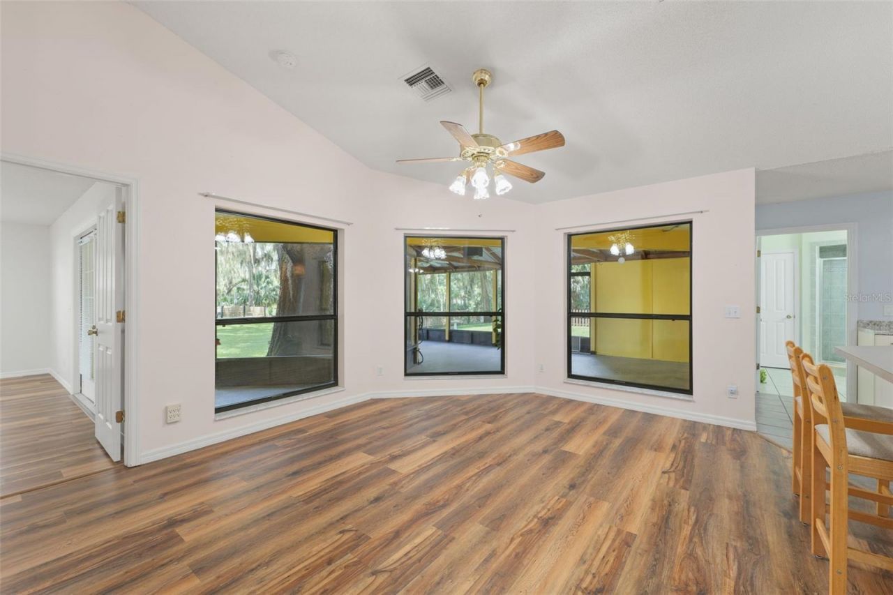 1251 Cr 436, Lake Panasoffkee, FL 33538 Photo