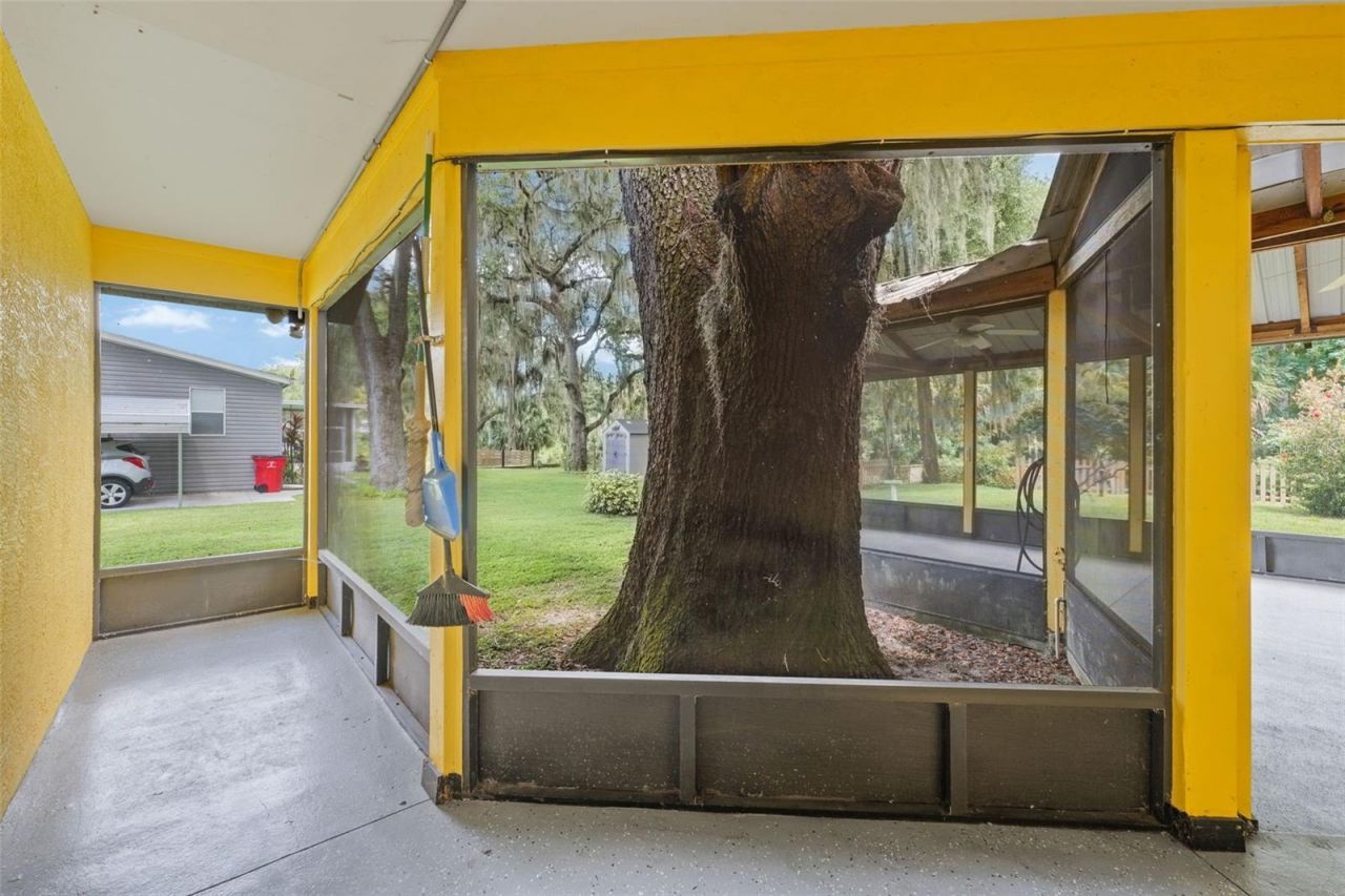 1251 Cr 436, Lake Panasoffkee, FL 33538 Photo