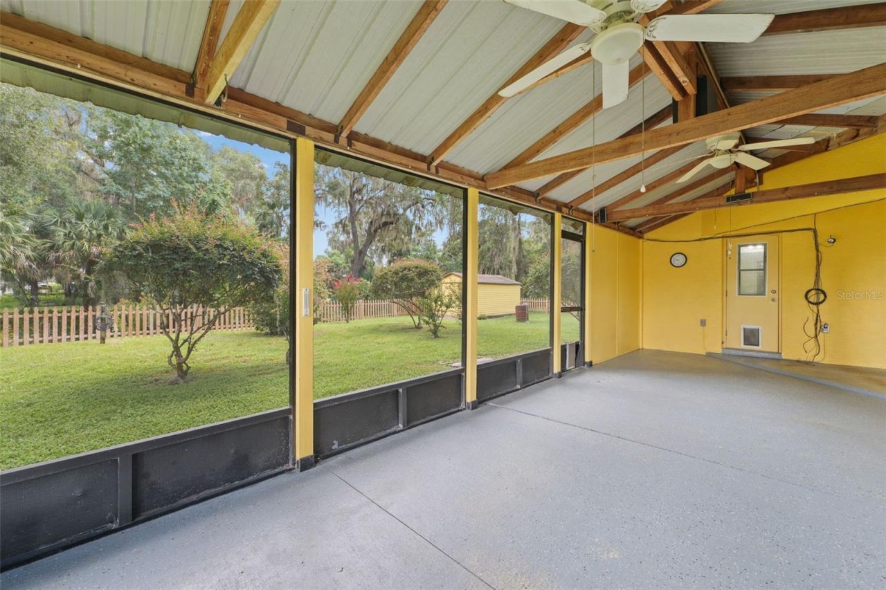 1251 Cr 436, Lake Panasoffkee, FL 33538 Photo