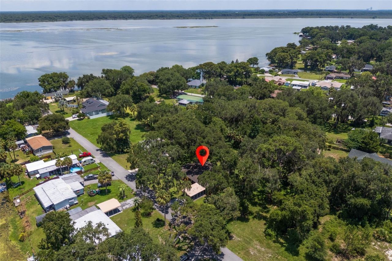 1251 Cr 436, Lake Panasoffkee, FL 33538 Photo