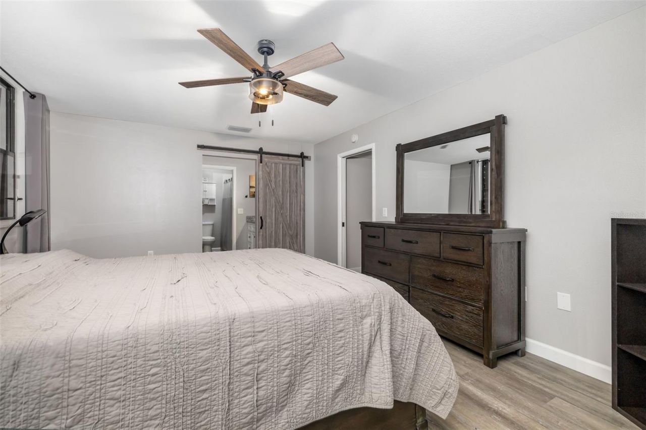 135 Wild Palm Drive, Bradenton, FL 34210 Photo