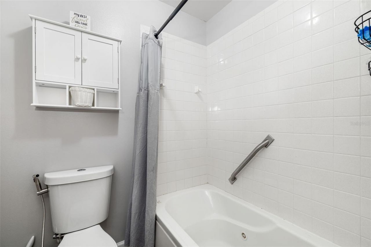 135 Wild Palm Drive, Bradenton, FL 34210 Photo