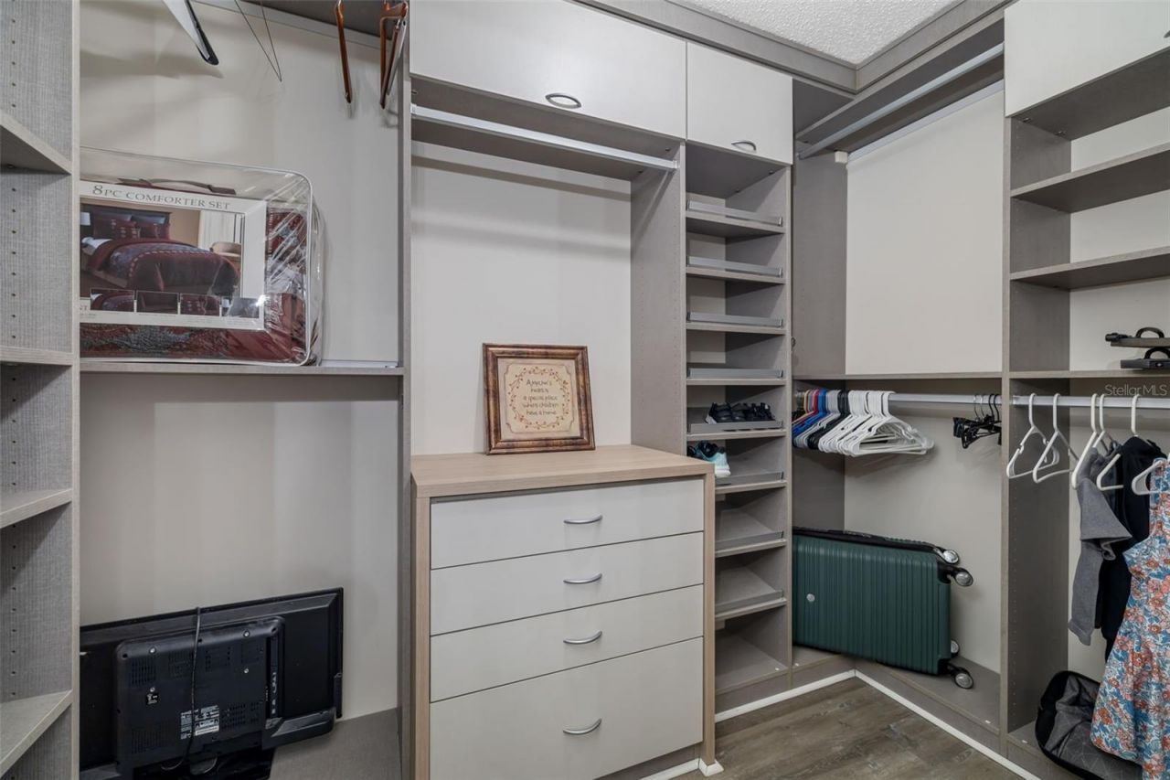 135 Wild Palm Drive, Bradenton, FL 34210 Photo