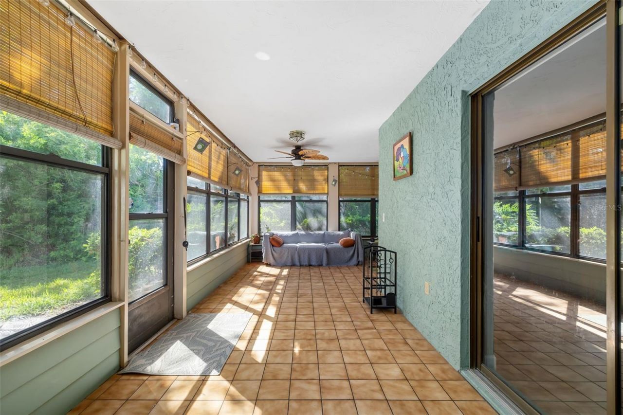 135 Wild Palm Drive, Bradenton, FL 34210 Photo