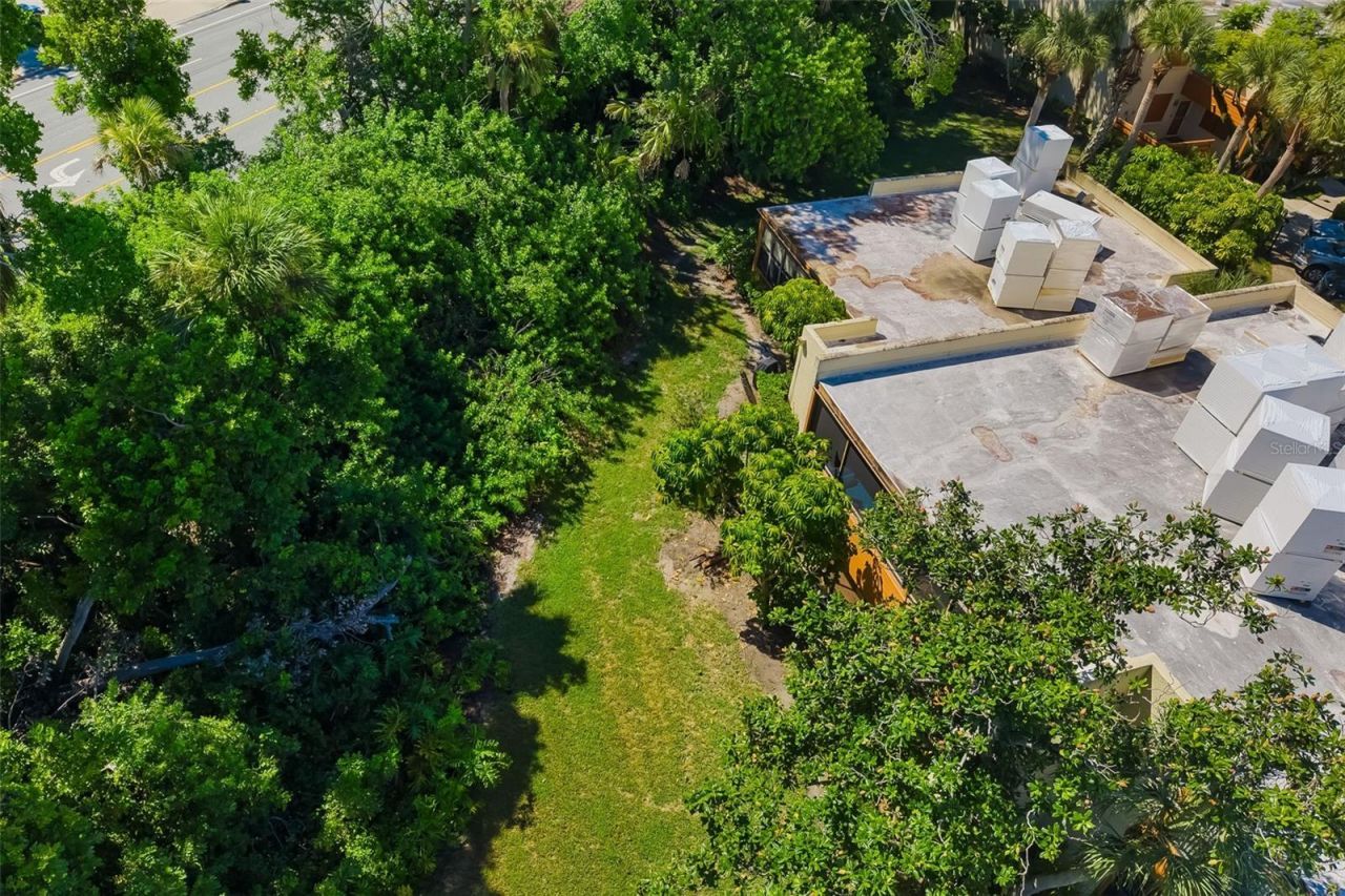 135 Wild Palm Drive, Bradenton, FL 34210 Photo