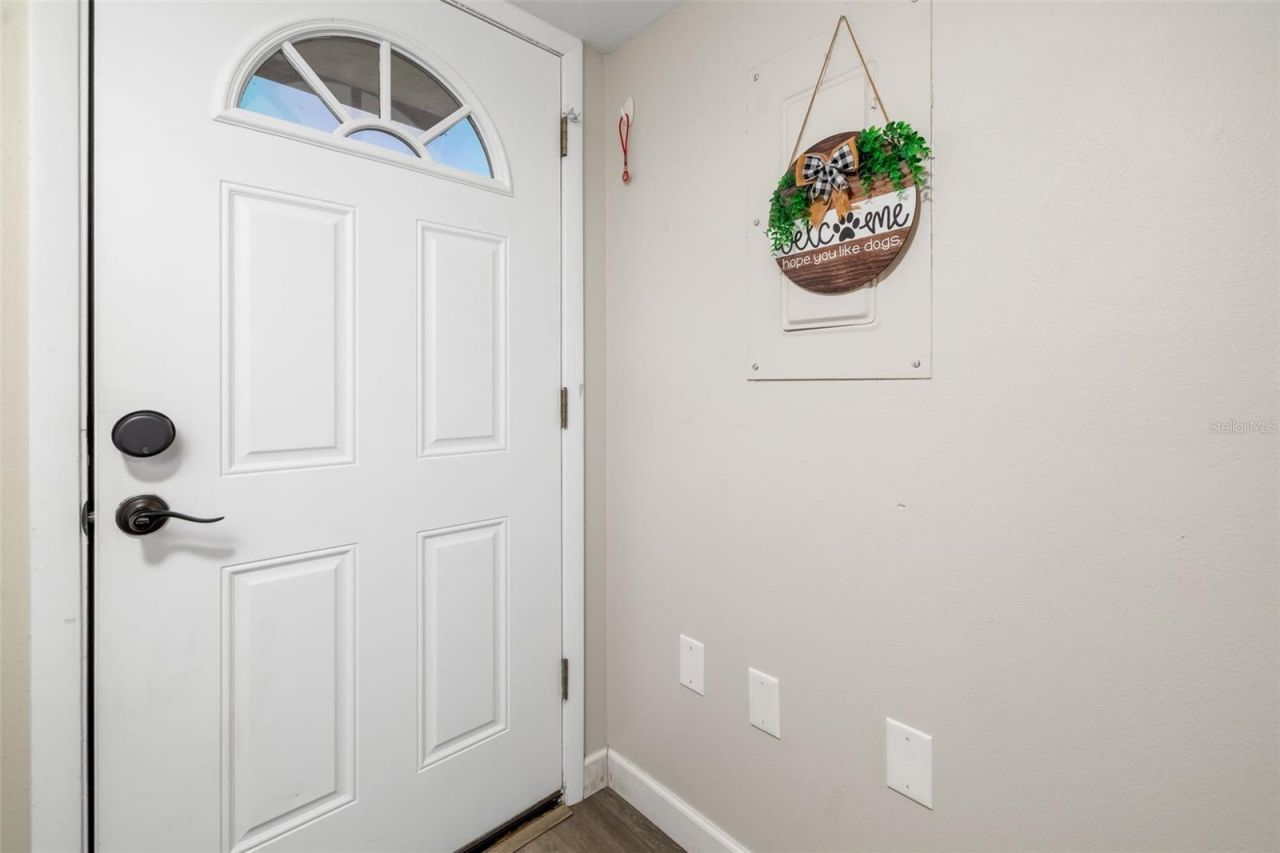 135 Wild Palm Drive, Bradenton, FL 34210 Photo