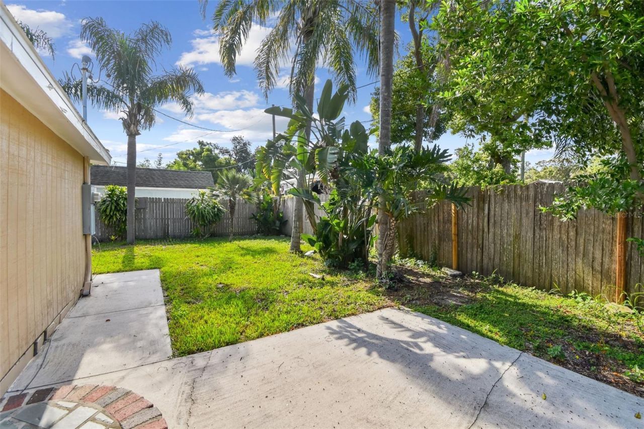 711 Smith Street, Clearwater, FL 33756 Photo