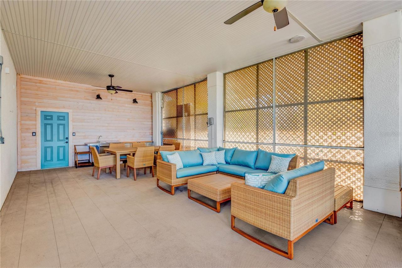 511 Seaview Drive, Tarpon Springs, FL 34689 Photo