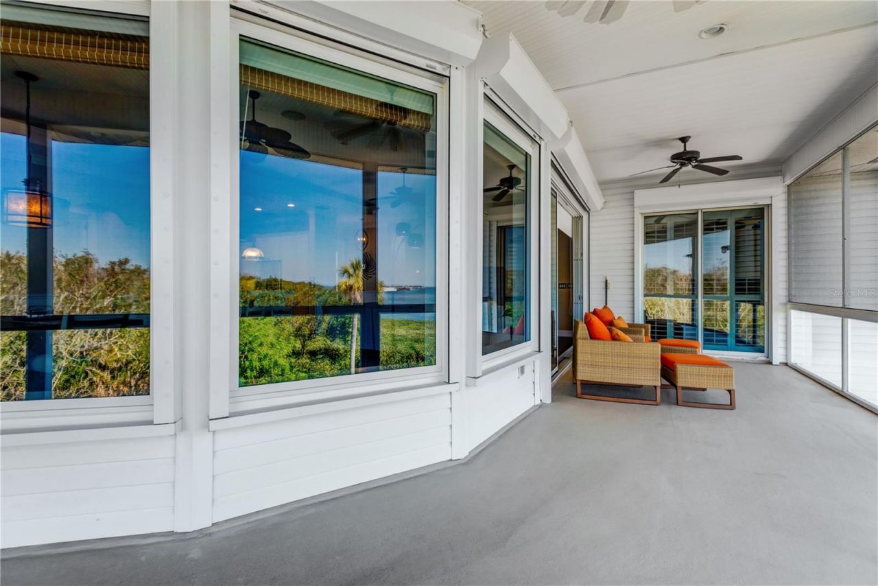 511 Seaview Drive, Tarpon Springs, FL 34689 Photo