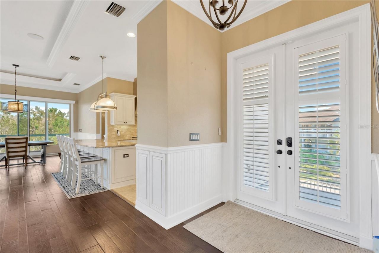 511 Seaview Drive, Tarpon Springs, FL 34689 Photo