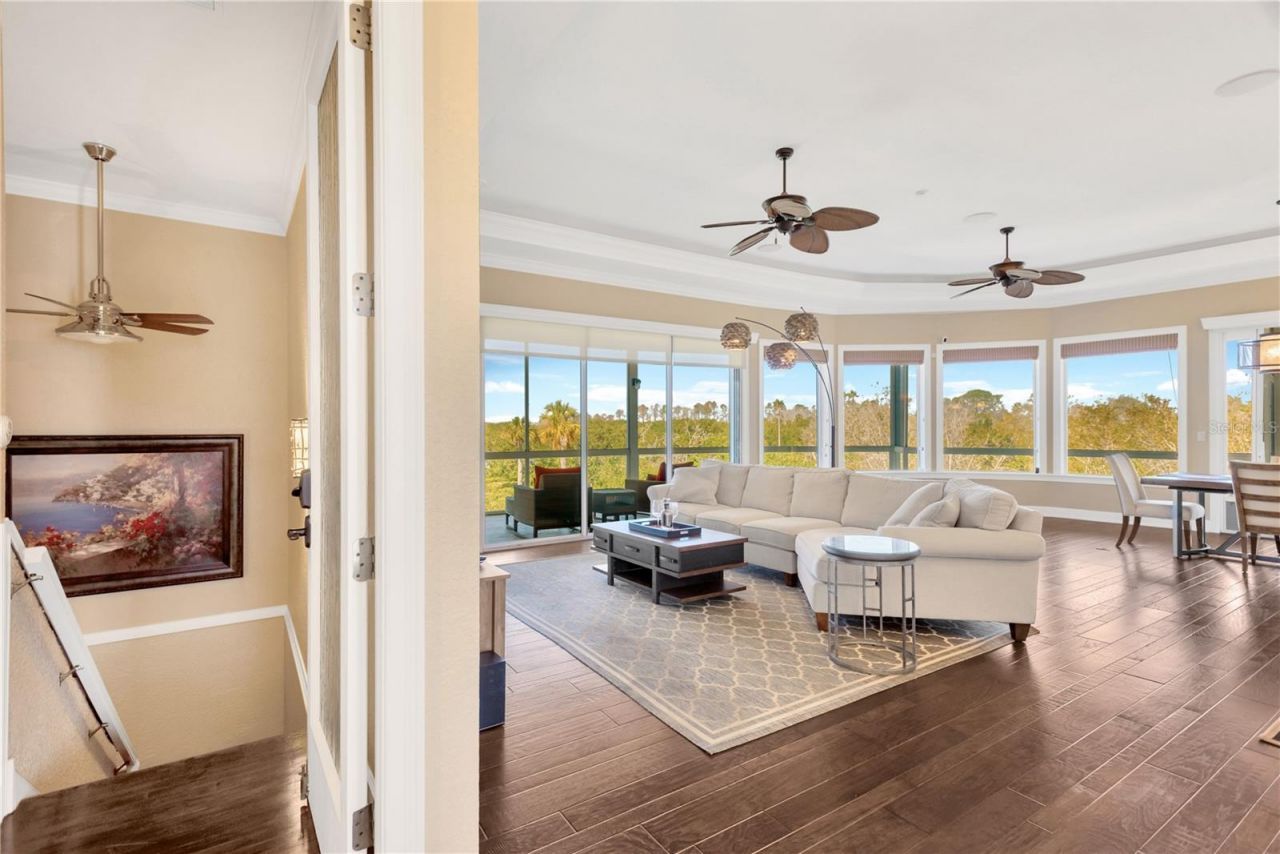 511 Seaview Drive, Tarpon Springs, FL 34689 Photo